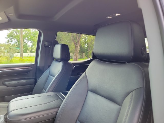 Used 2023 Chevrolet Silverado 1500 LTZ w/ LTZ Convenience Package II AWD/4WD image 20