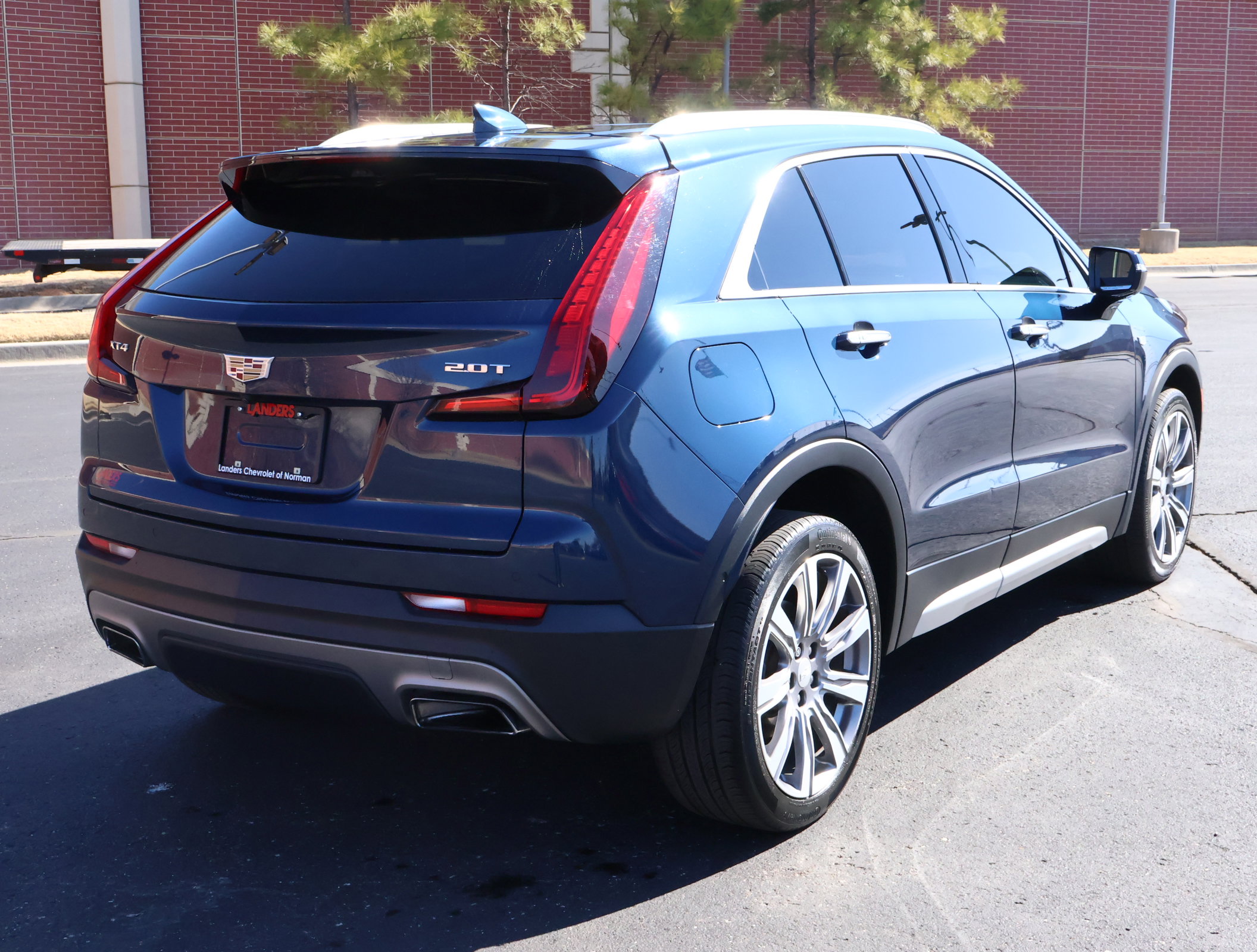 Used 2019 Cadillac XT4 Premium Luxury image 32