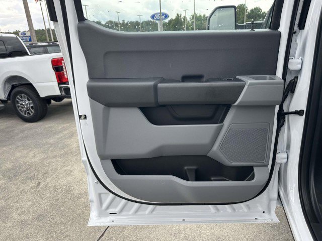 New 2026 Ford F250 XL w/ XL Chrome Package AWD/4WD image 21