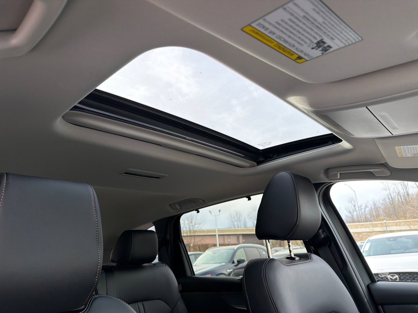 New 2026 MAZDA CX-90 Plug-In Hybrid w/ Preferred image 12