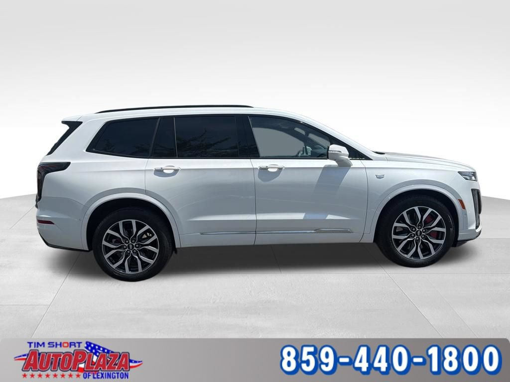 Used 2024 Cadillac XT6 Sport w/ Technology Package AWD/4WD image 10