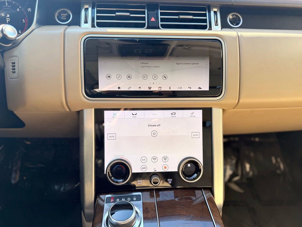 Used 2018 Land Rover Range Rover HSE image 25