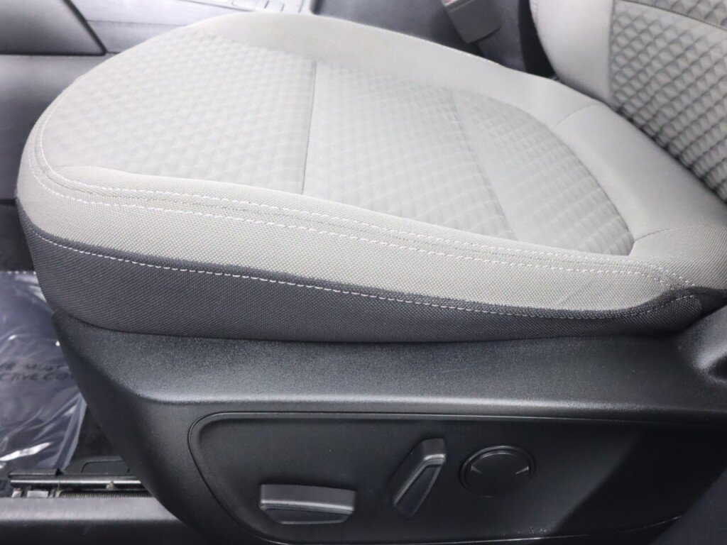 Used 2022 Ford Escape SE AWD/4WD image 29