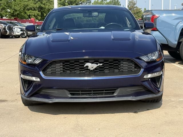 Used 2019 Ford Mustang Premium RWD image 6