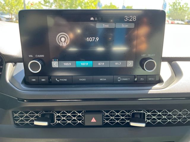 Certified 2023 Honda Accord EX image 25