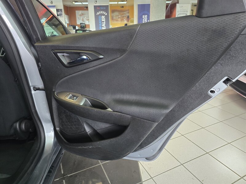 Used 2025 Chevrolet Malibu LT FWD image 15