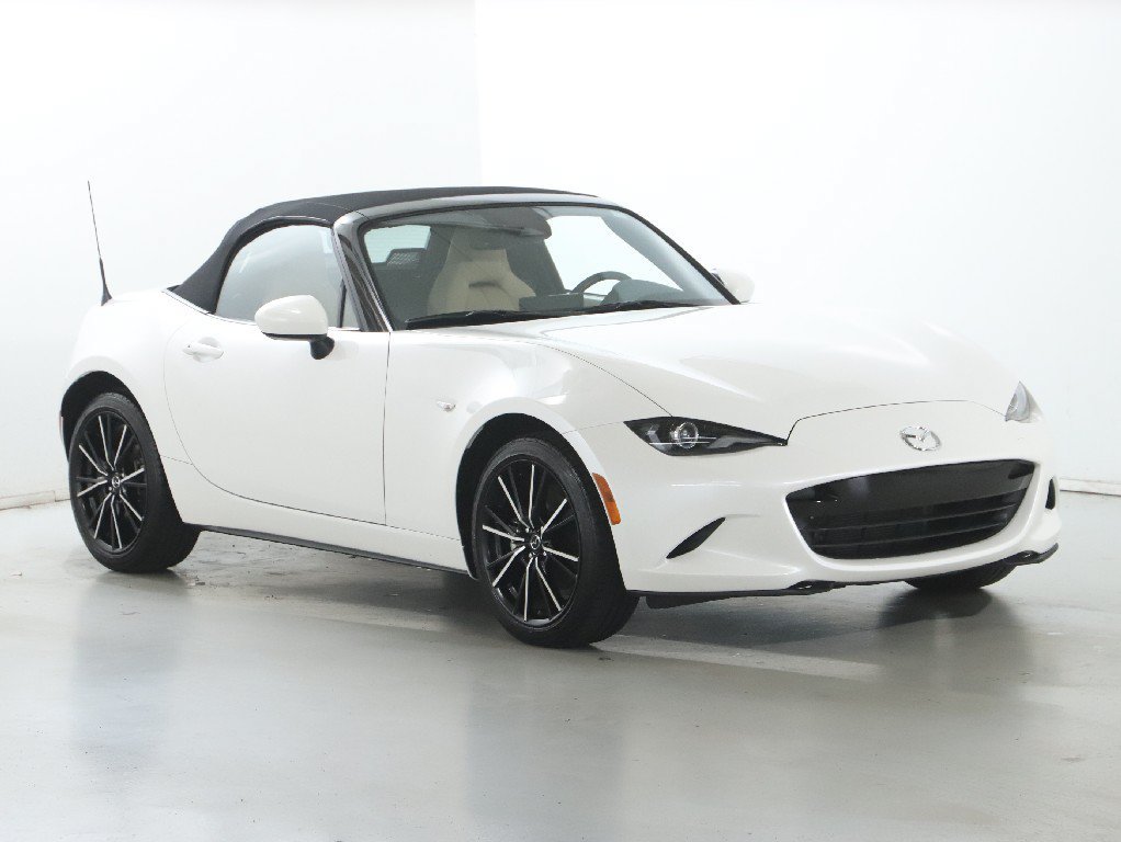 Certified 2024 MAZDA MX-5 Miata Grand Touring RWD image 10