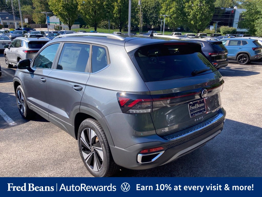 New 2026 Volkswagen Taos SE AWD/4WD image 5