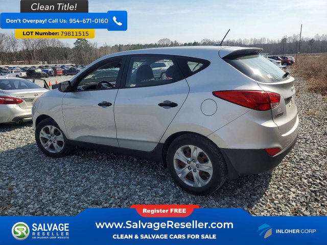 Used 2011 Hyundai Tucson GL image 3