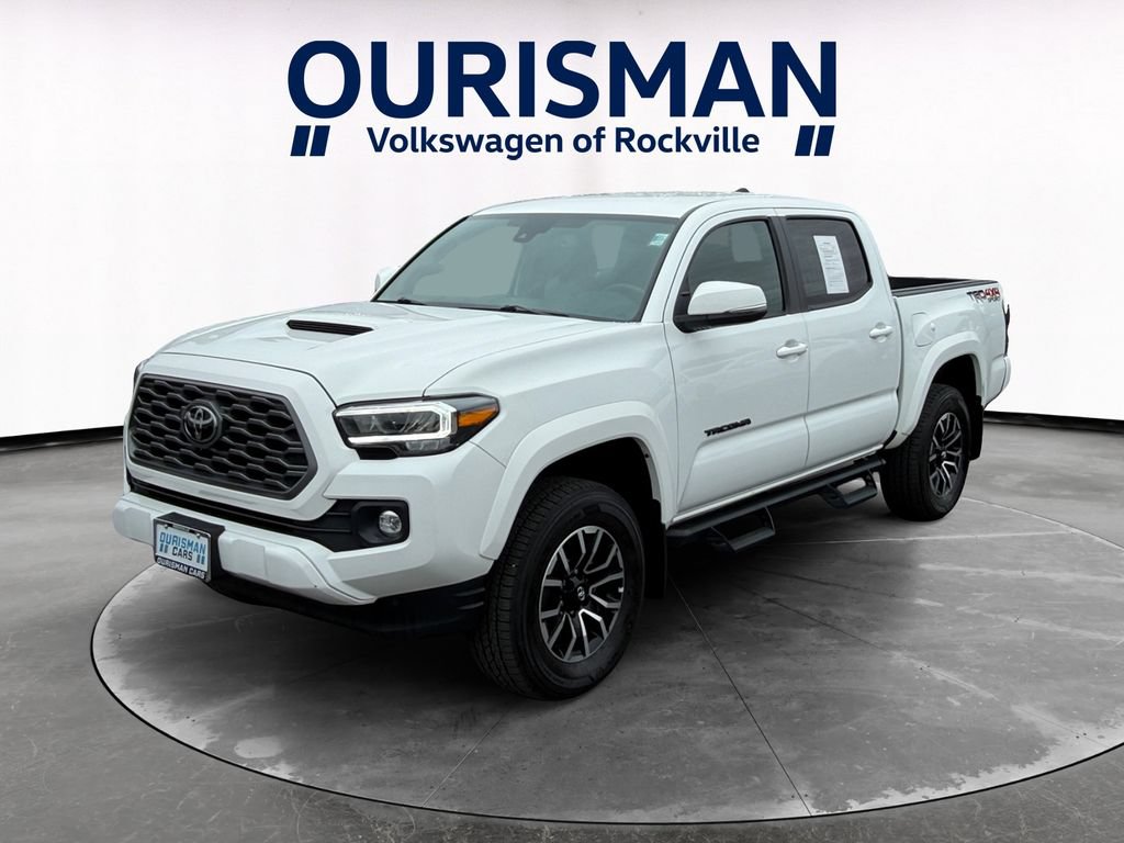 Used 2023 Toyota Tacoma TRD Sport AWD/4WD image 2