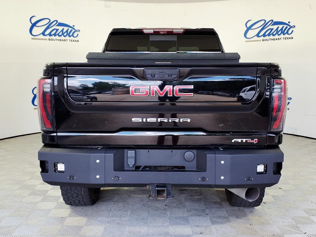 Used 2024 GMC Sierra 2500 AT4 w/ AT4 Premium Plus Package AWD/4WD image 4