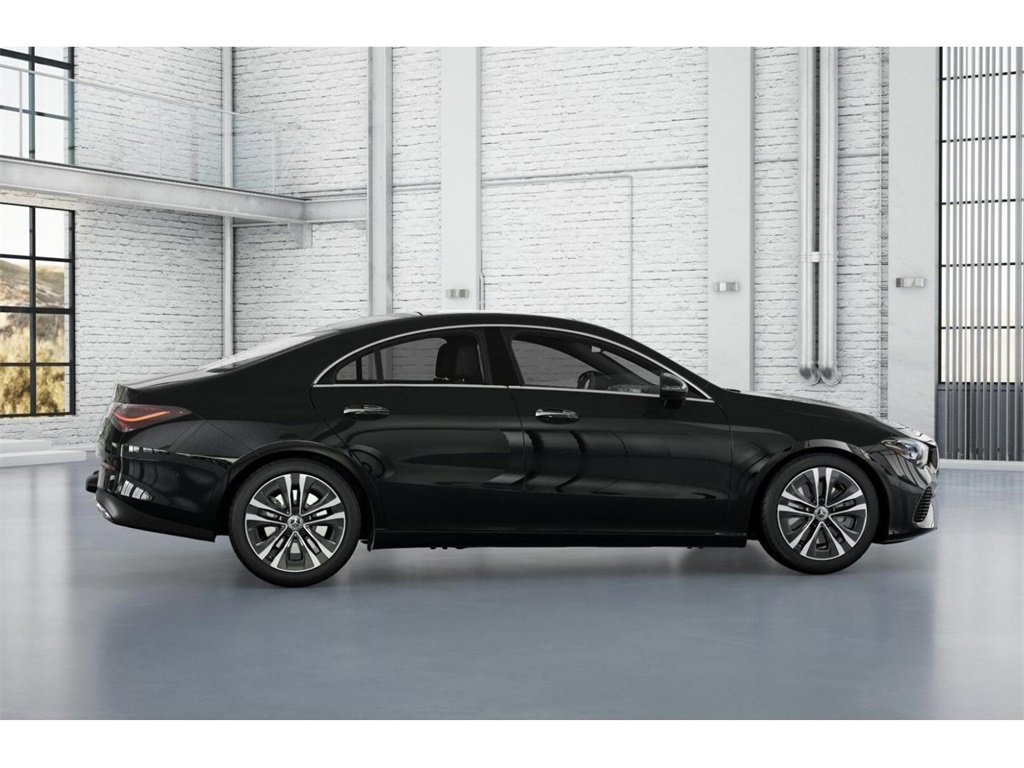 Used 2025 Mercedes-Benz CLA 250 4MATIC image 17