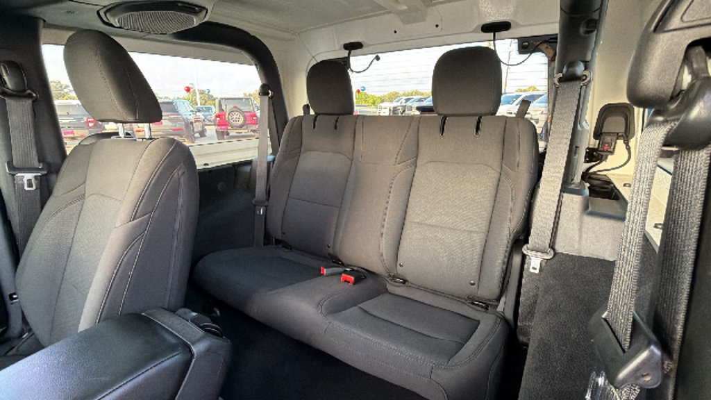 Used 2022 Jeep Wrangler Sport AWD/4WD image 25
