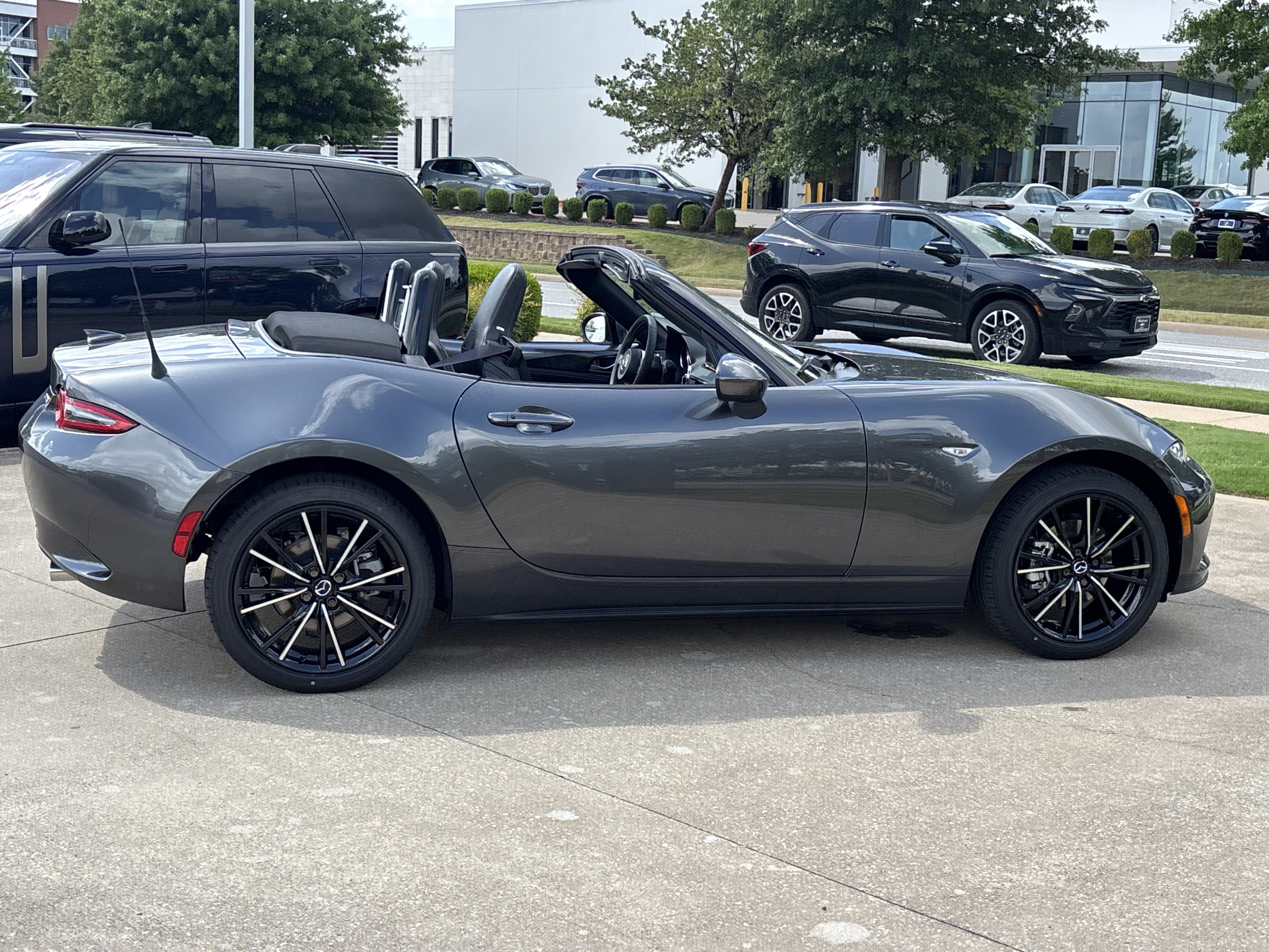 New 2026 MAZDA MX-5 Miata Grand Touring RWD image 2