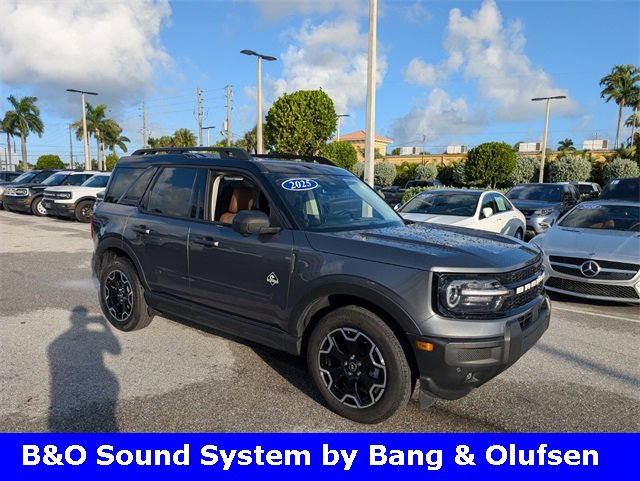 Certified 2025 Ford Bronco Sport Outer Banks w/ Outer Banks Tech Package+ image 2