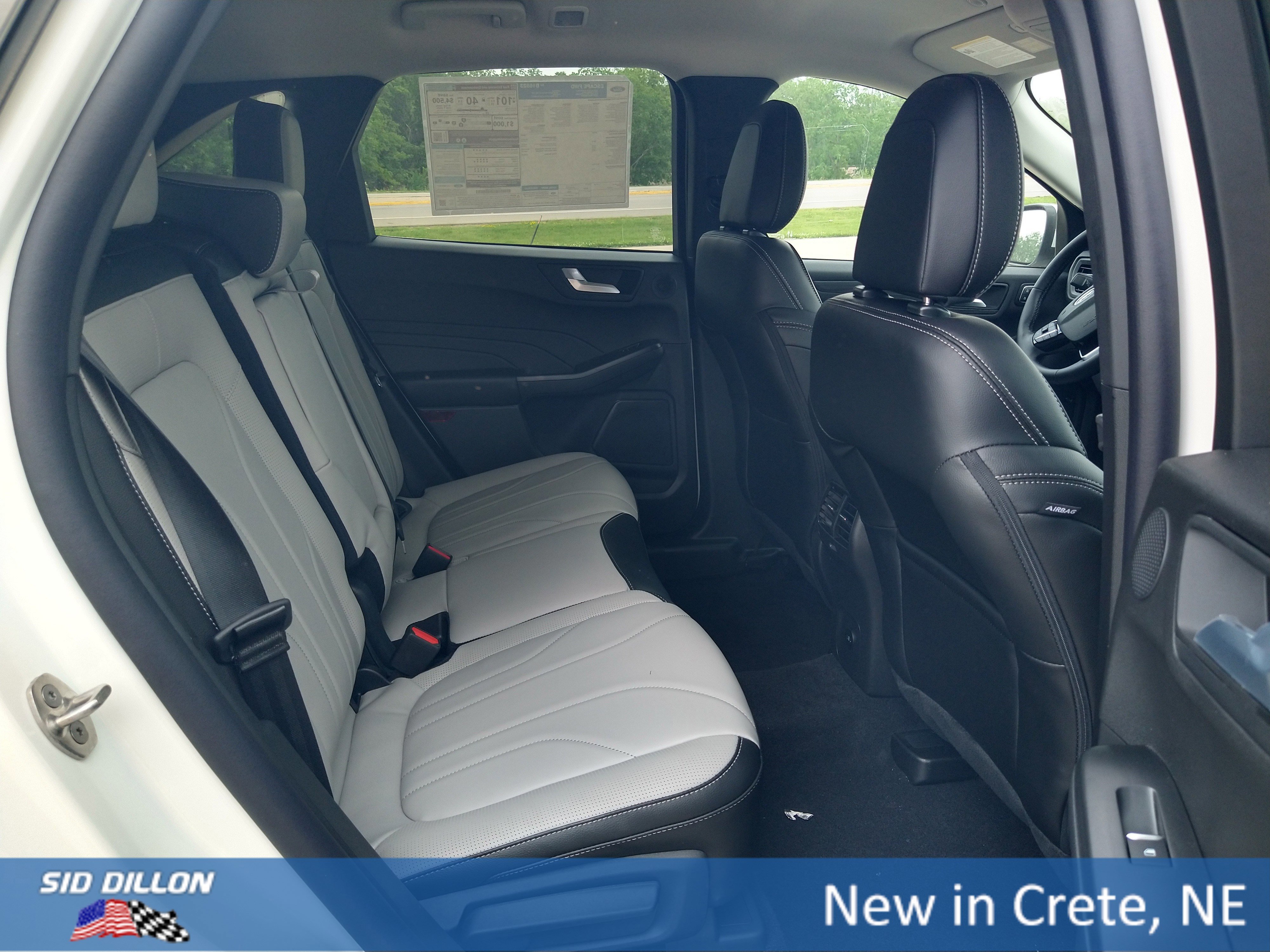 New 2025 Ford Escape SE w/ PHEV Premium Package image 6