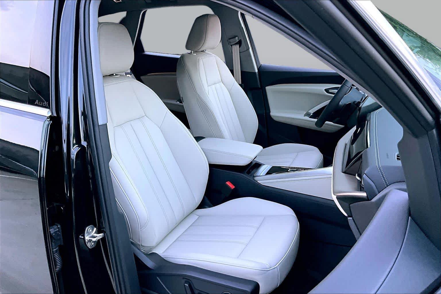 Used 2026 Audi Q5 Premium w/ Convenience Package AWD/4WD image 9