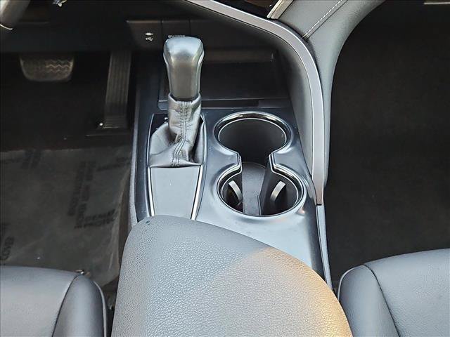 Used 2018 Toyota Camry SE FWD image 10