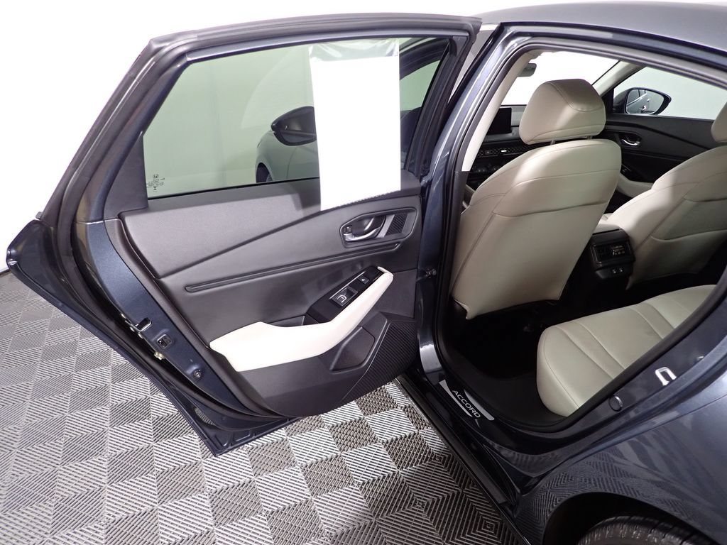 Used 2024 Honda Accord Touring image 36