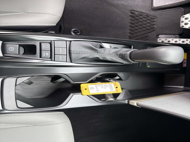 Certified 2026 Toyota Camry SE w/ Convenience Package FWD image 31