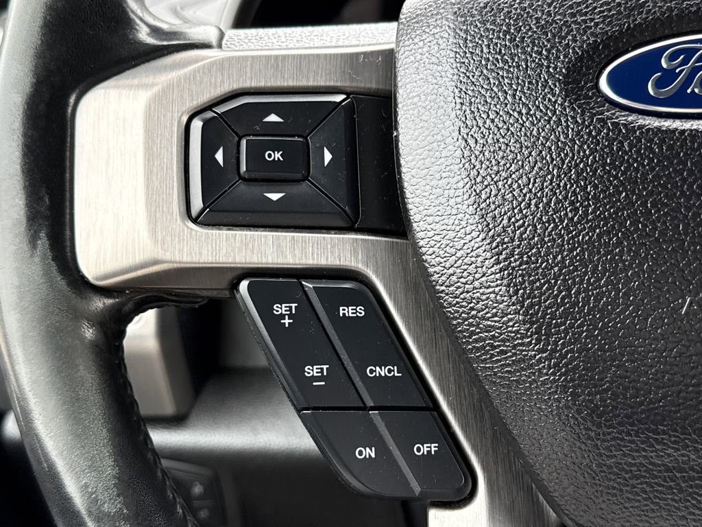 Used 2017 Ford F350 Platinum w/ FX4 Off-Road Package image 28