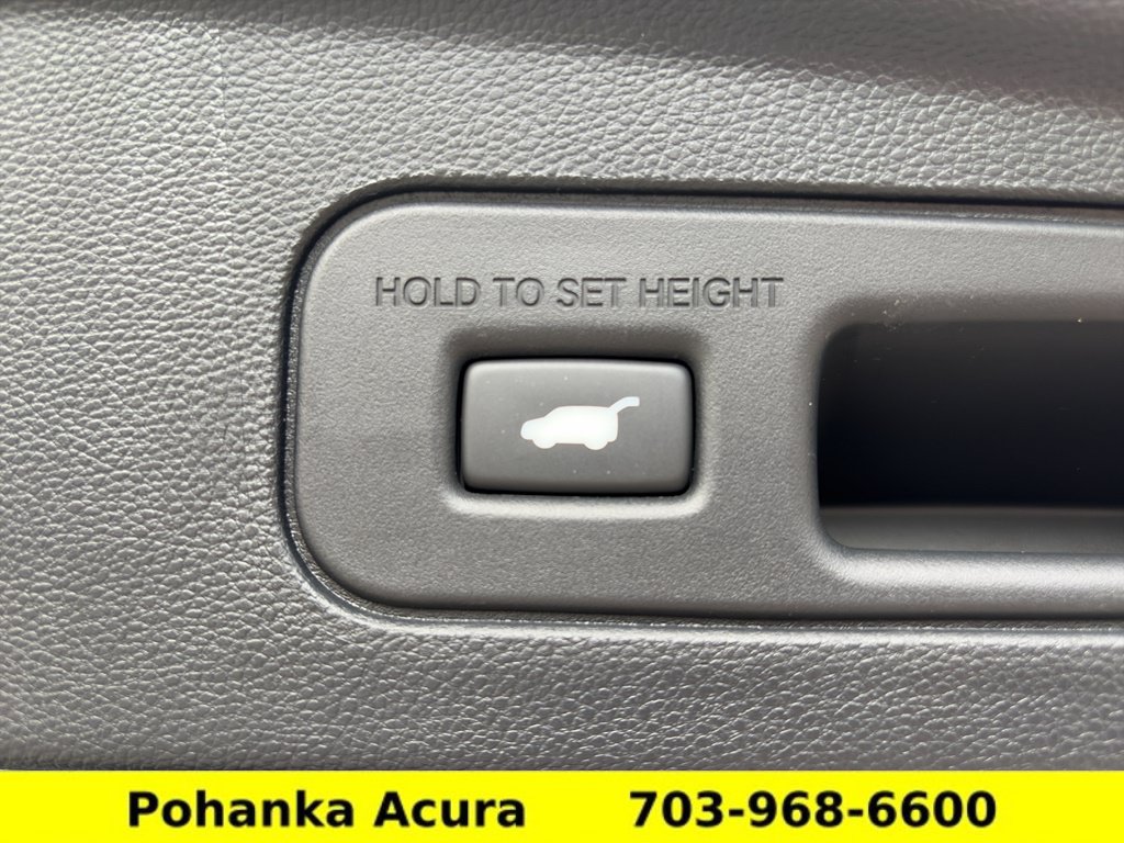 Certified 2026 Acura MDX w/ Technology Package FWD image 27