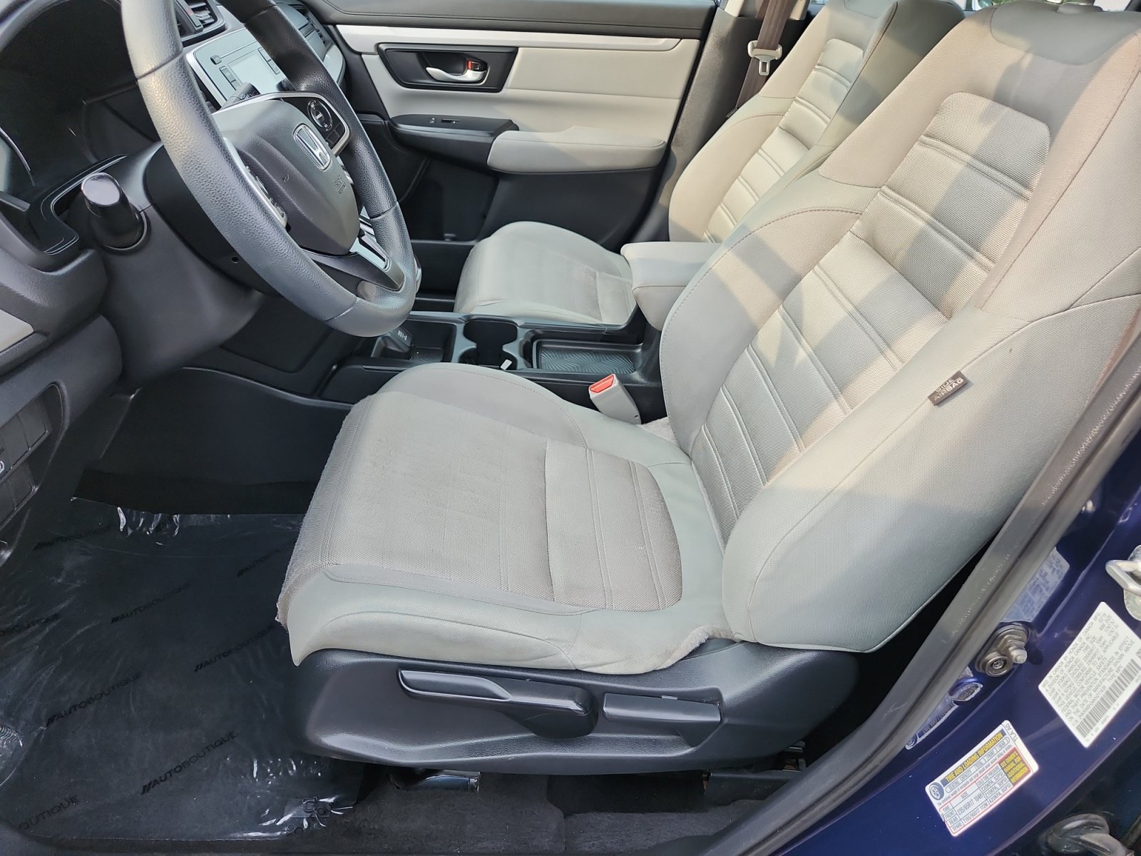 Used 2019 Honda CR-V LX image 9
