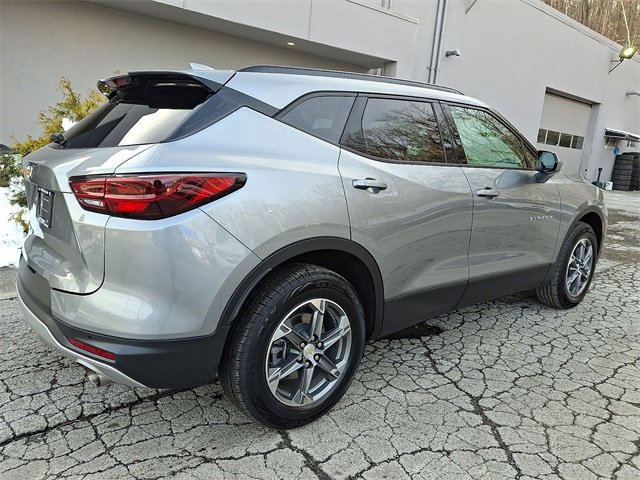 Used 2025 Chevrolet Blazer LT w/ Convenience Package image 6