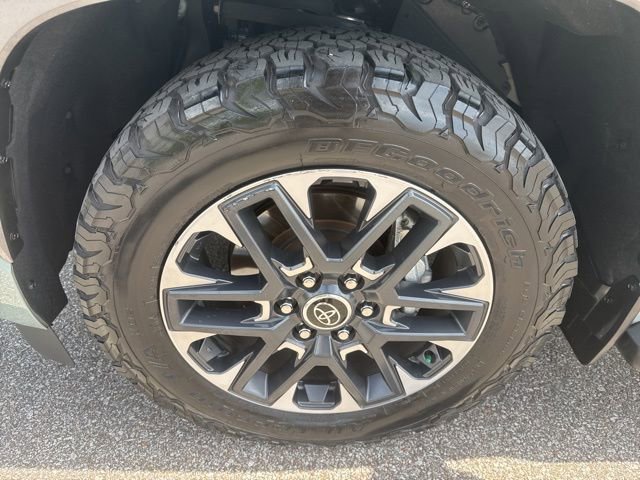 Used 2024 Toyota Sequoia Limited image 13