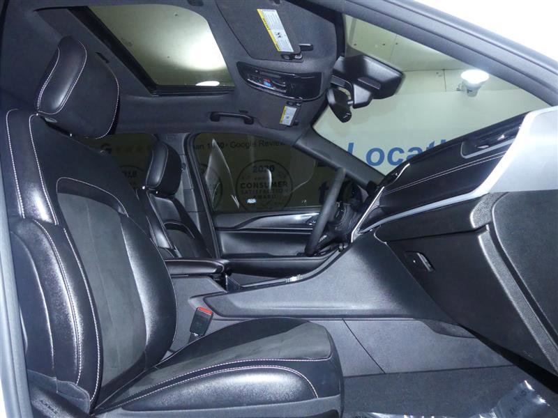 Used 2023 Jeep Grand Cherokee L Laredo image 8