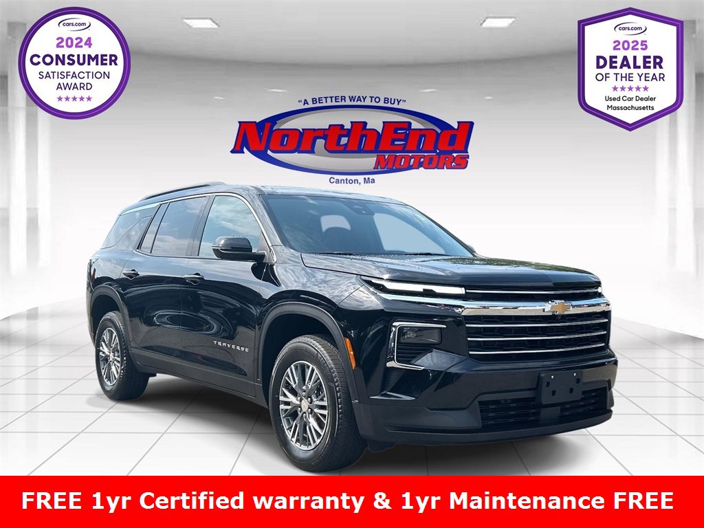 Used 2024 Chevrolet Traverse LT