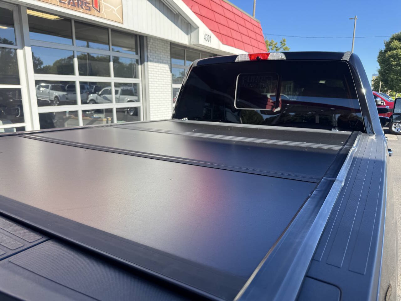 Used 2017 Ford F350 Lariat w/ Lariat Ultimate Package AWD/4WD image 16