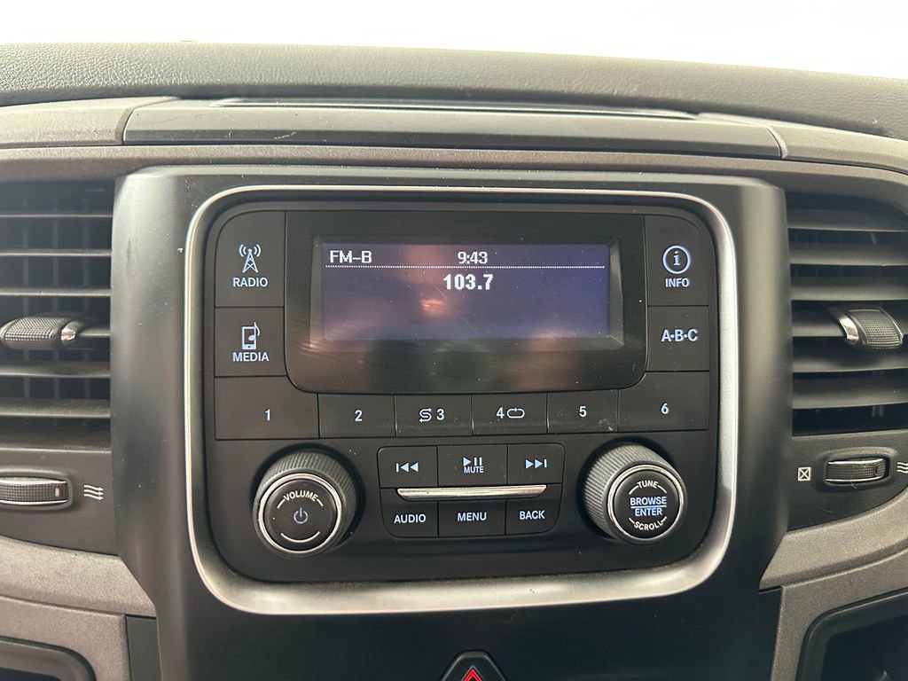 Used 2016 RAM 3500 Tradesman RWD image 21
