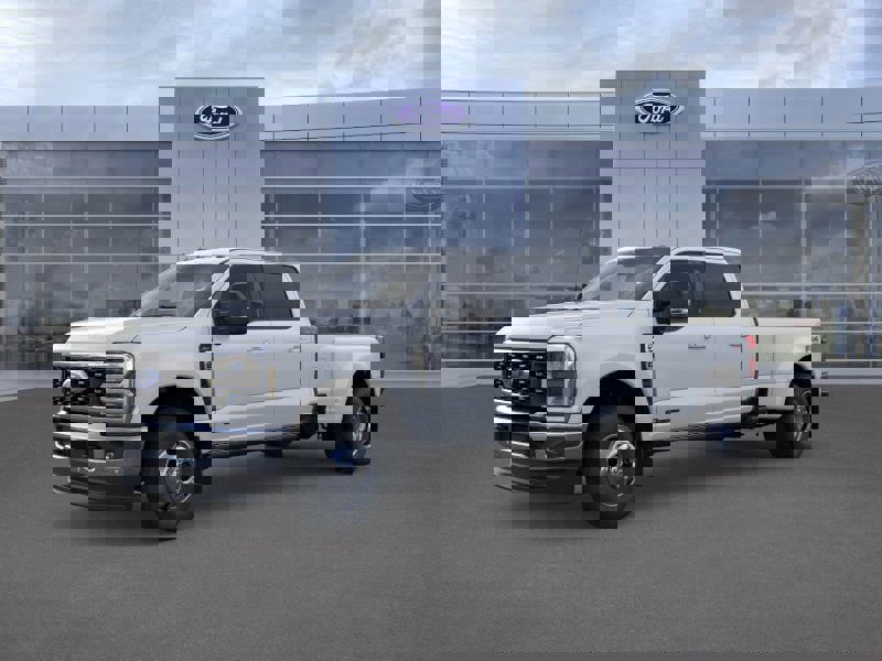New 2025 Ford F350 Lariat w/ Lariat Ultimate Package