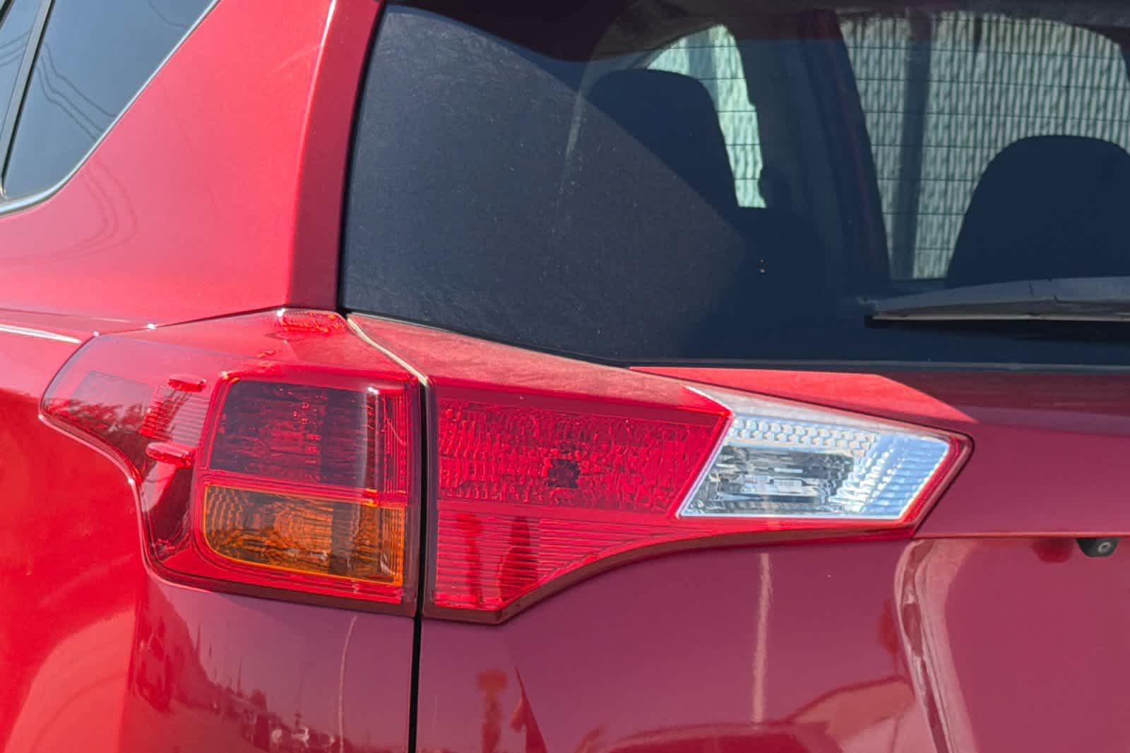 Used 2015 Toyota RAV4 XLE AWD/4WD image 23