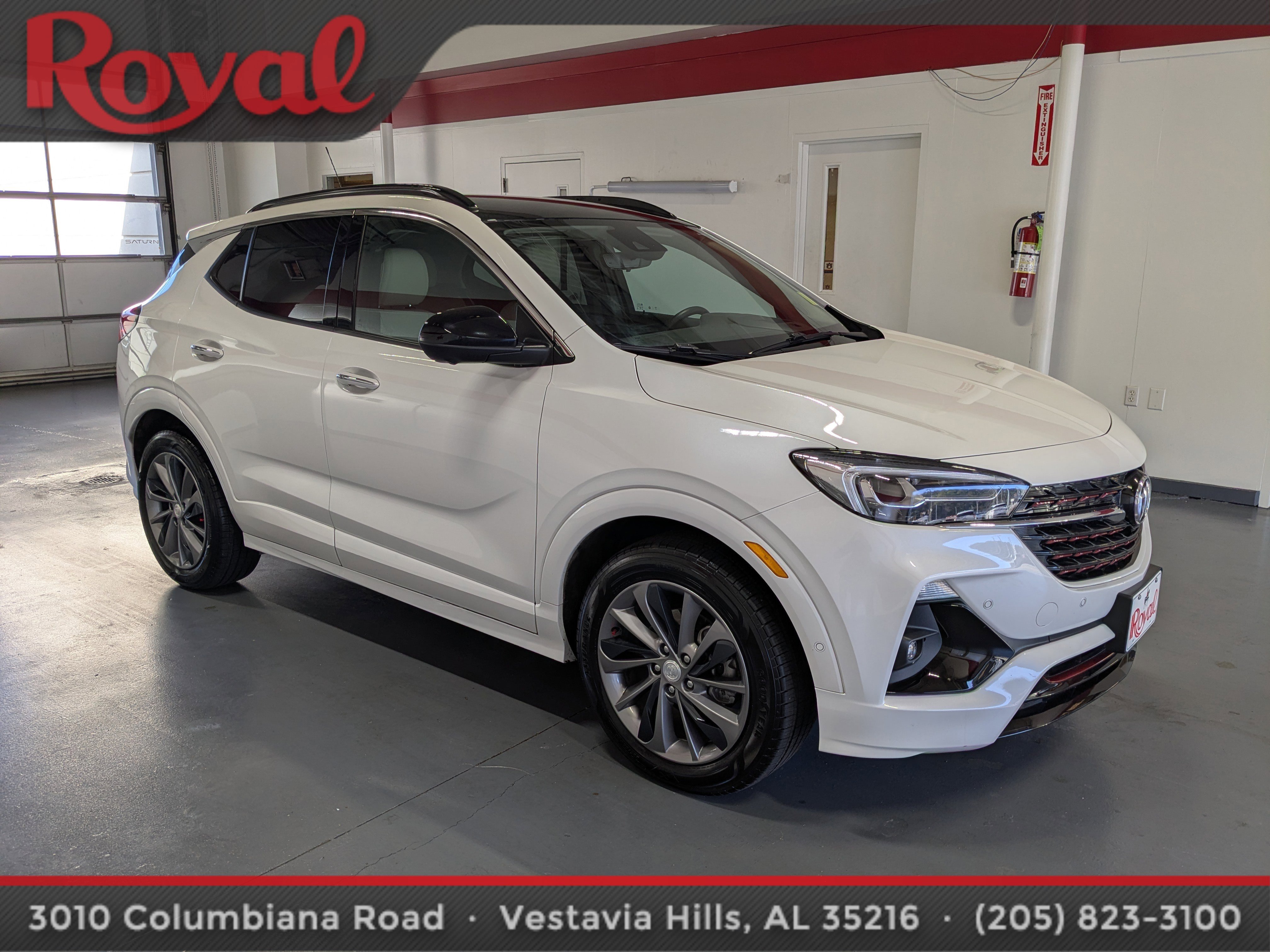 Used 2022 Buick Encore GX Essence w/ Advanced Technology Package image 5