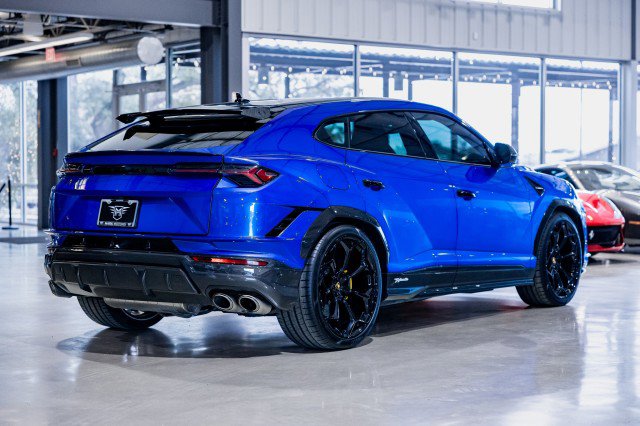 Used 2024 Lamborghini Urus Performante image 6