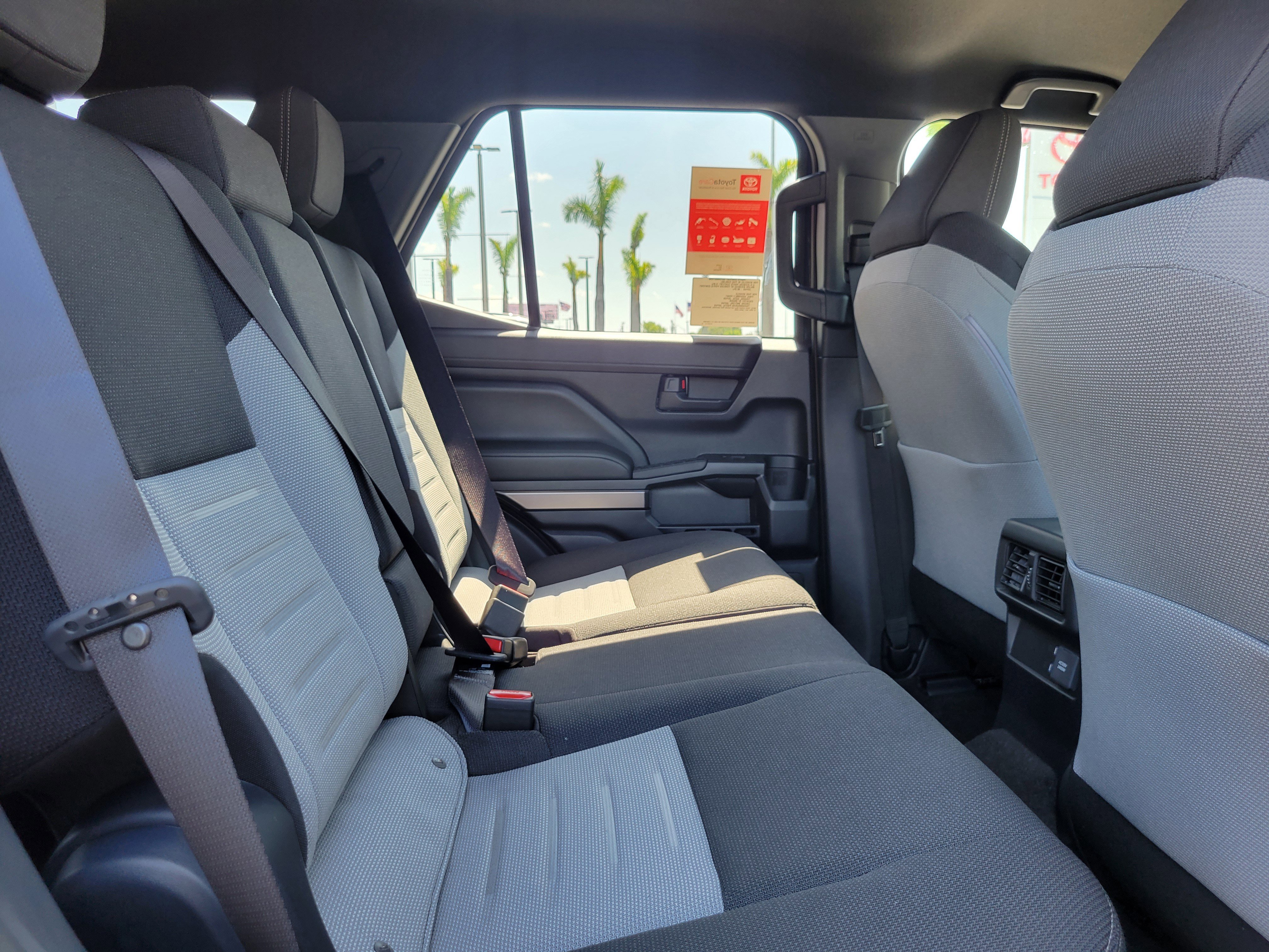 Used 2025 Toyota 4Runner 4WD image 16