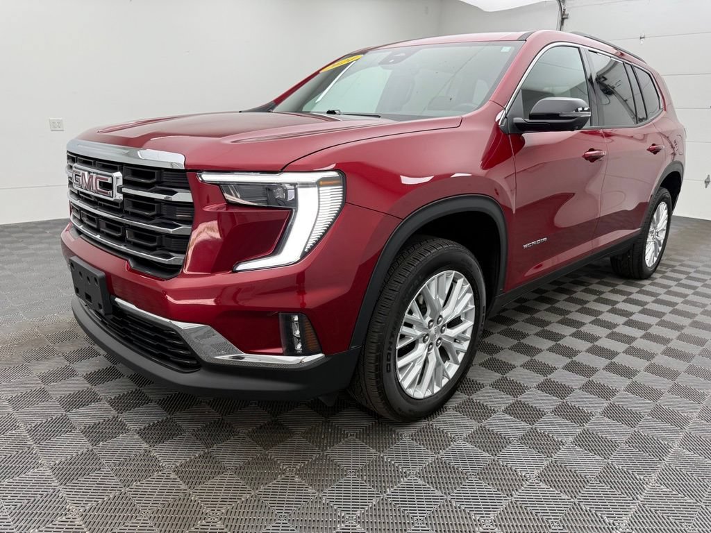 Used 2024 GMC Acadia Elevation w/ Trailering Package FWD image 2