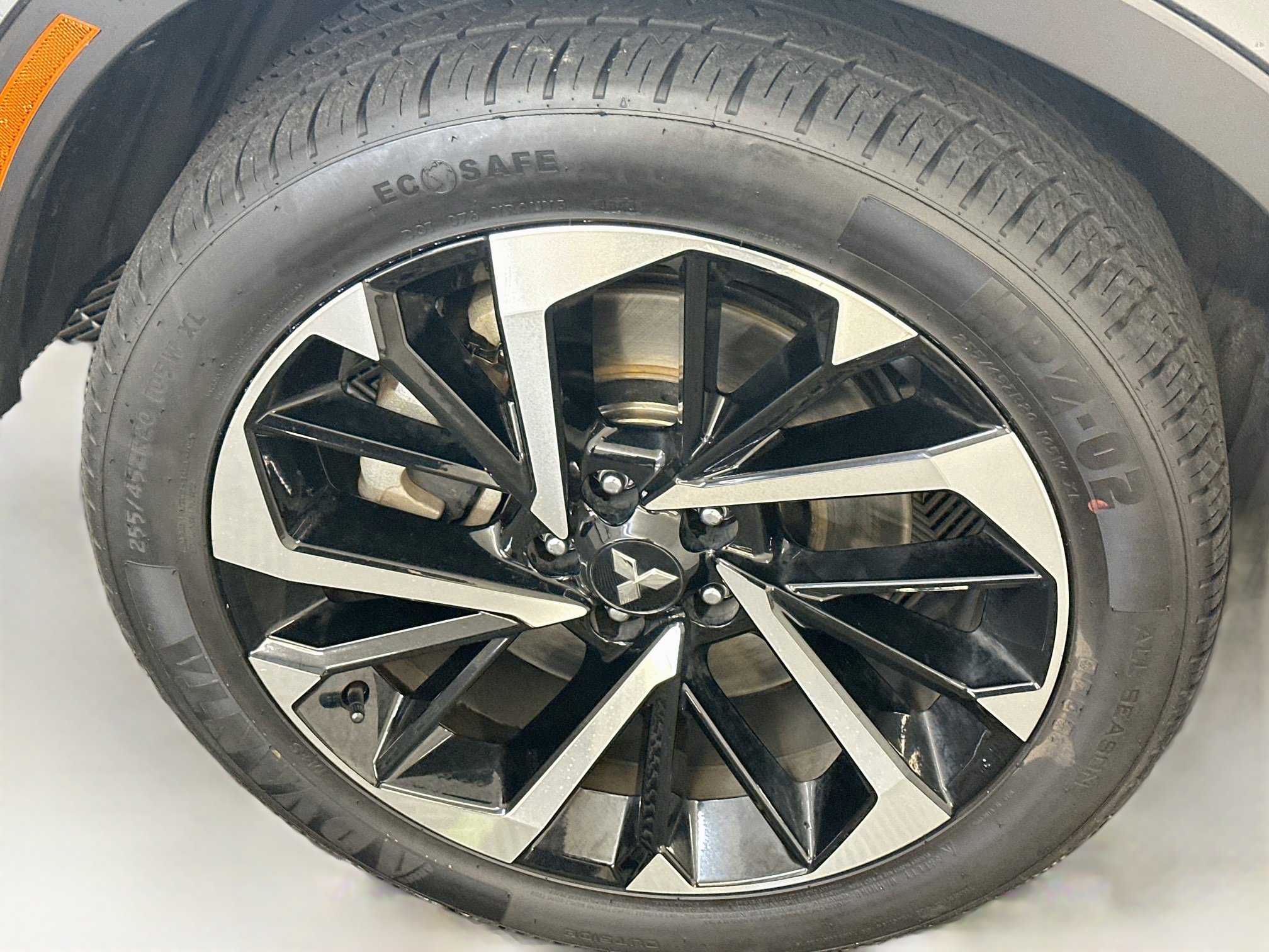 Used 2024 Mitsubishi Outlander SE AWD/4WD image 36