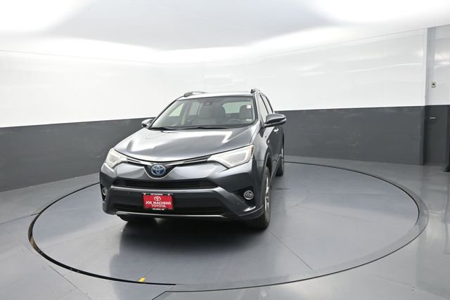 Used 2018 Toyota RAV4 Limited AWD/4WD image 33