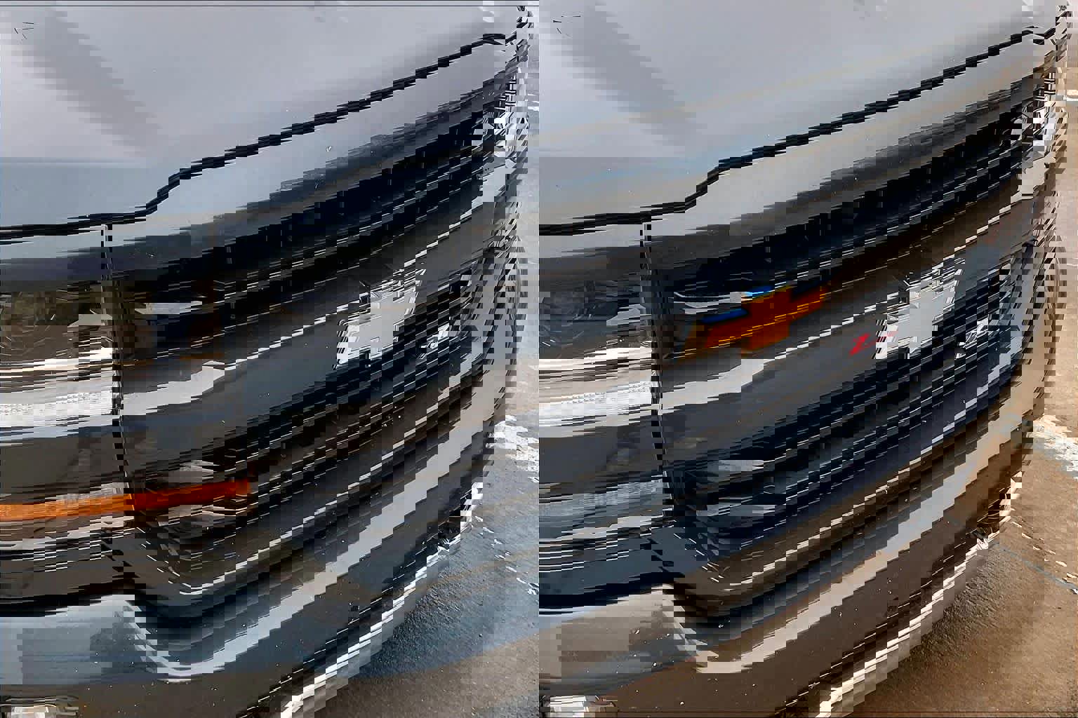 Used 2018 Chevrolet Silverado 1500 LT w/ All Star Edition image 28