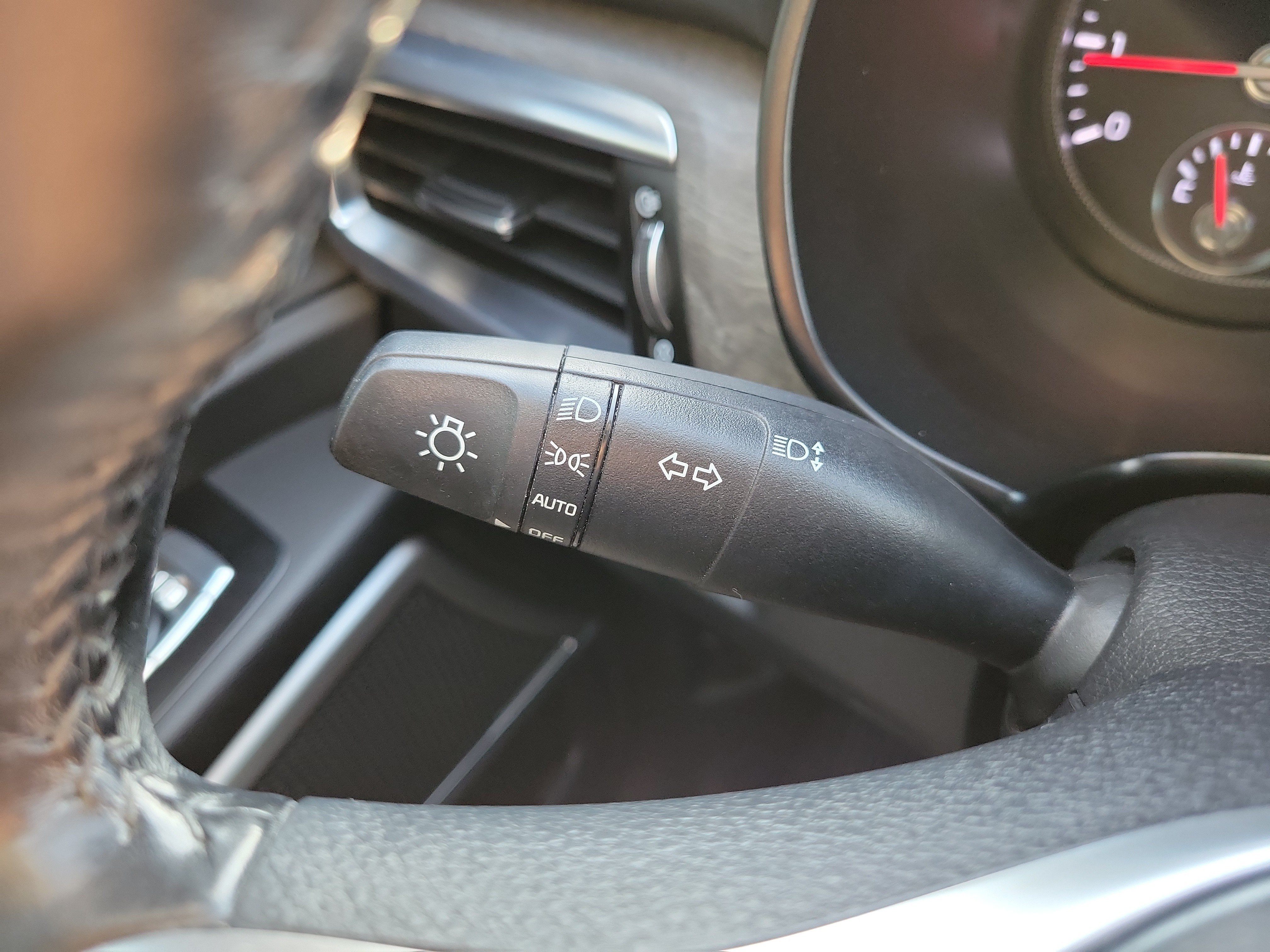 Certified 2022 Kia Telluride EX w/ EX Premium Package FWD image 30
