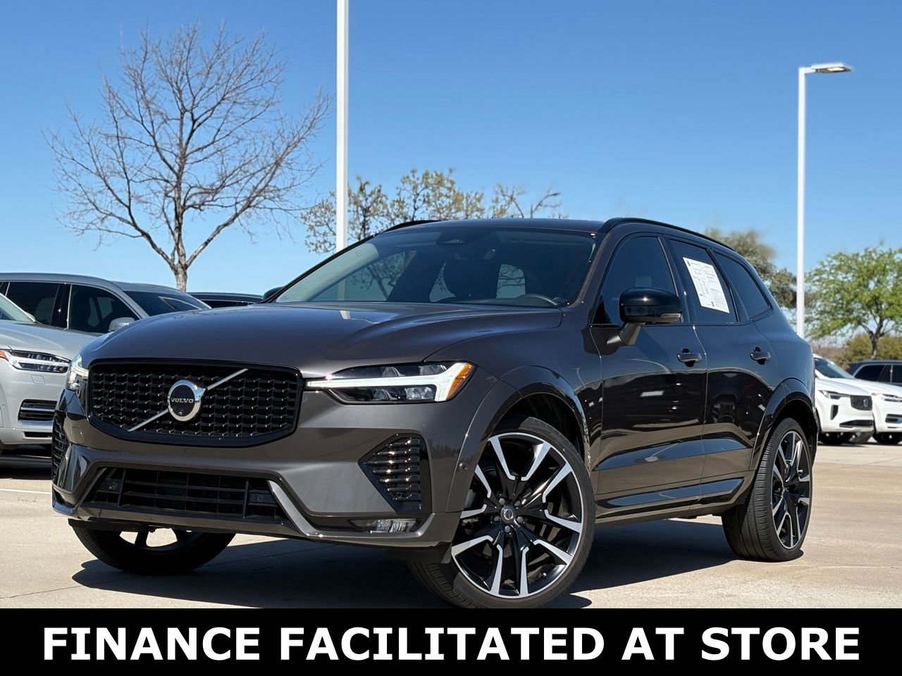 Certified 2024 Volvo XC60 B5 Ultimate video 2