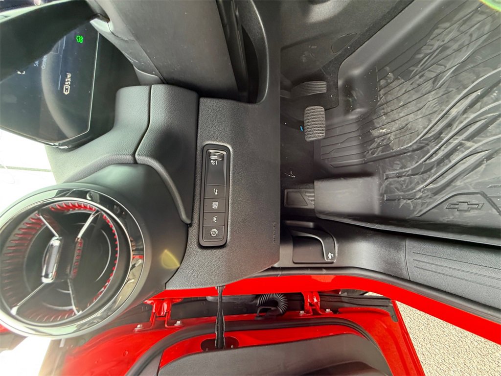 New 2026 Chevrolet Equinox EV RS image 25