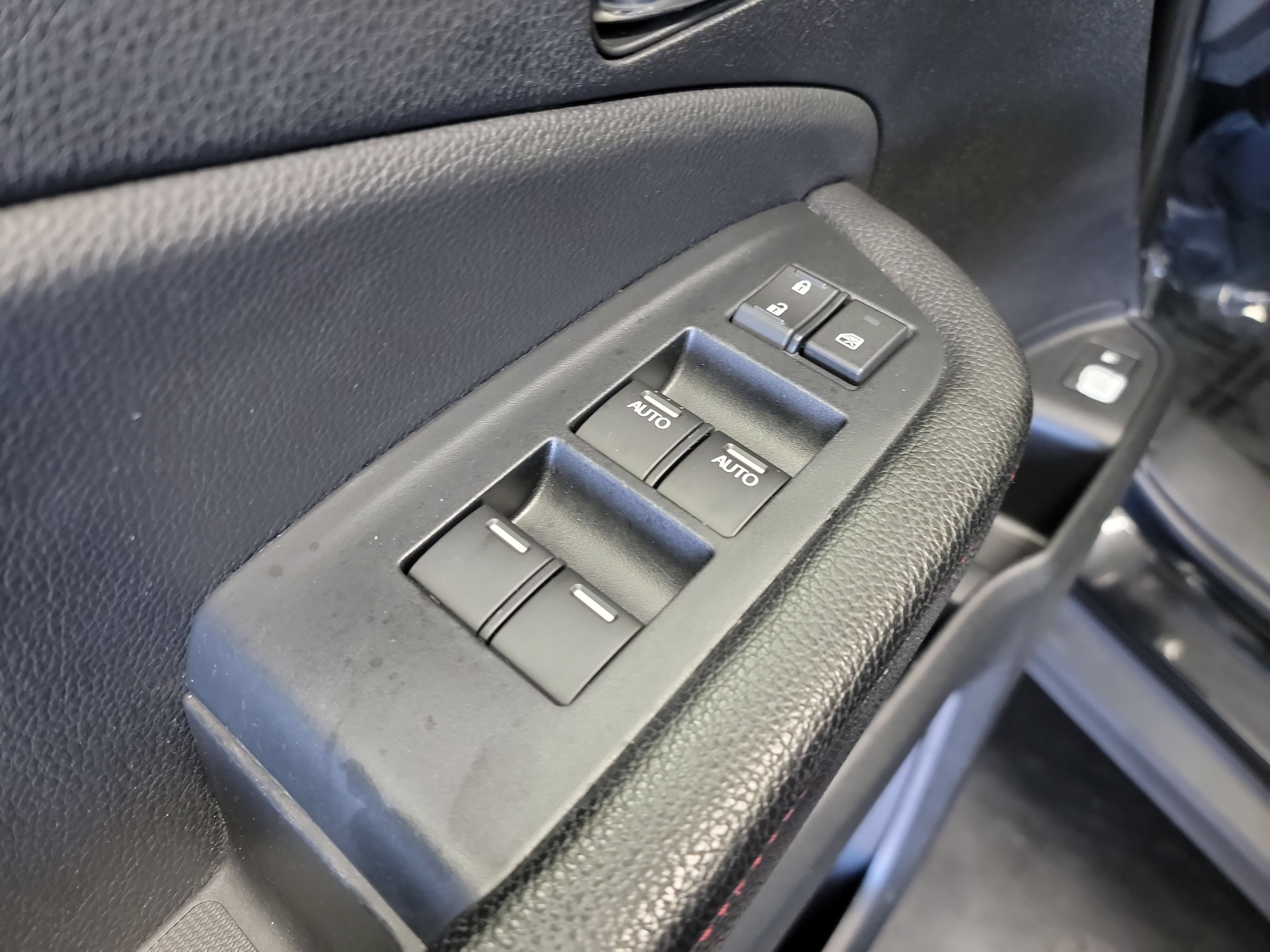Used 2021 Honda Pilot Black Edition image 14