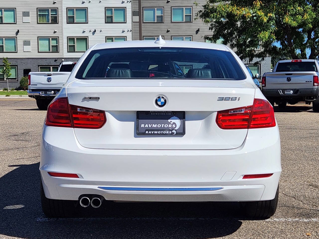 Used 2014 BMW 328i xDrive Sedan image 9