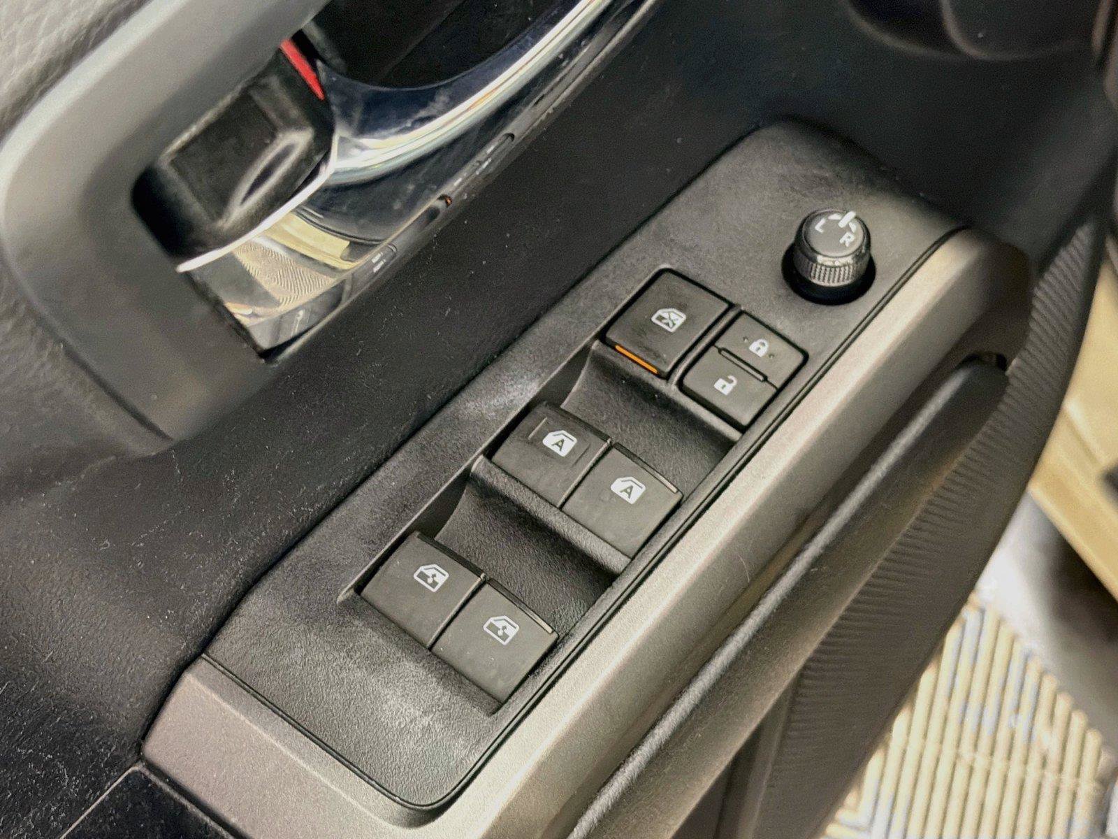 Used 2019 Toyota Tacoma TRD Sport AWD/4WD image 23