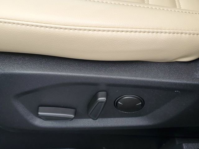 Certified 2024 Ford Edge SEL w/ Convenience Package image 10