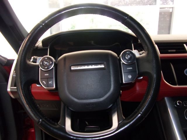 Used 2016 Land Rover Range Rover Sport HSE image 10